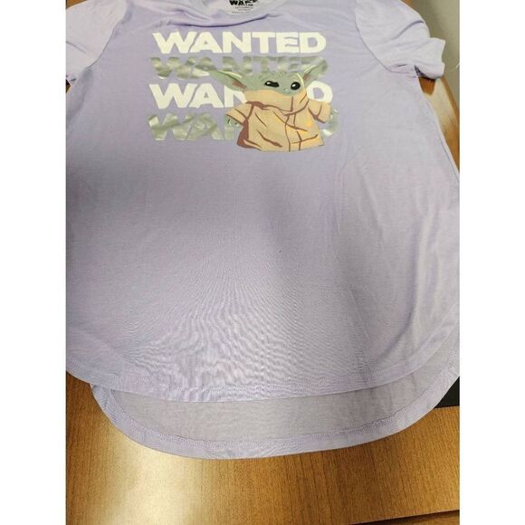 NWOT Star Wars "WANTED" Baby Yoda 2xl lavender short sleeved t-shirt - Picture 4 of 5
